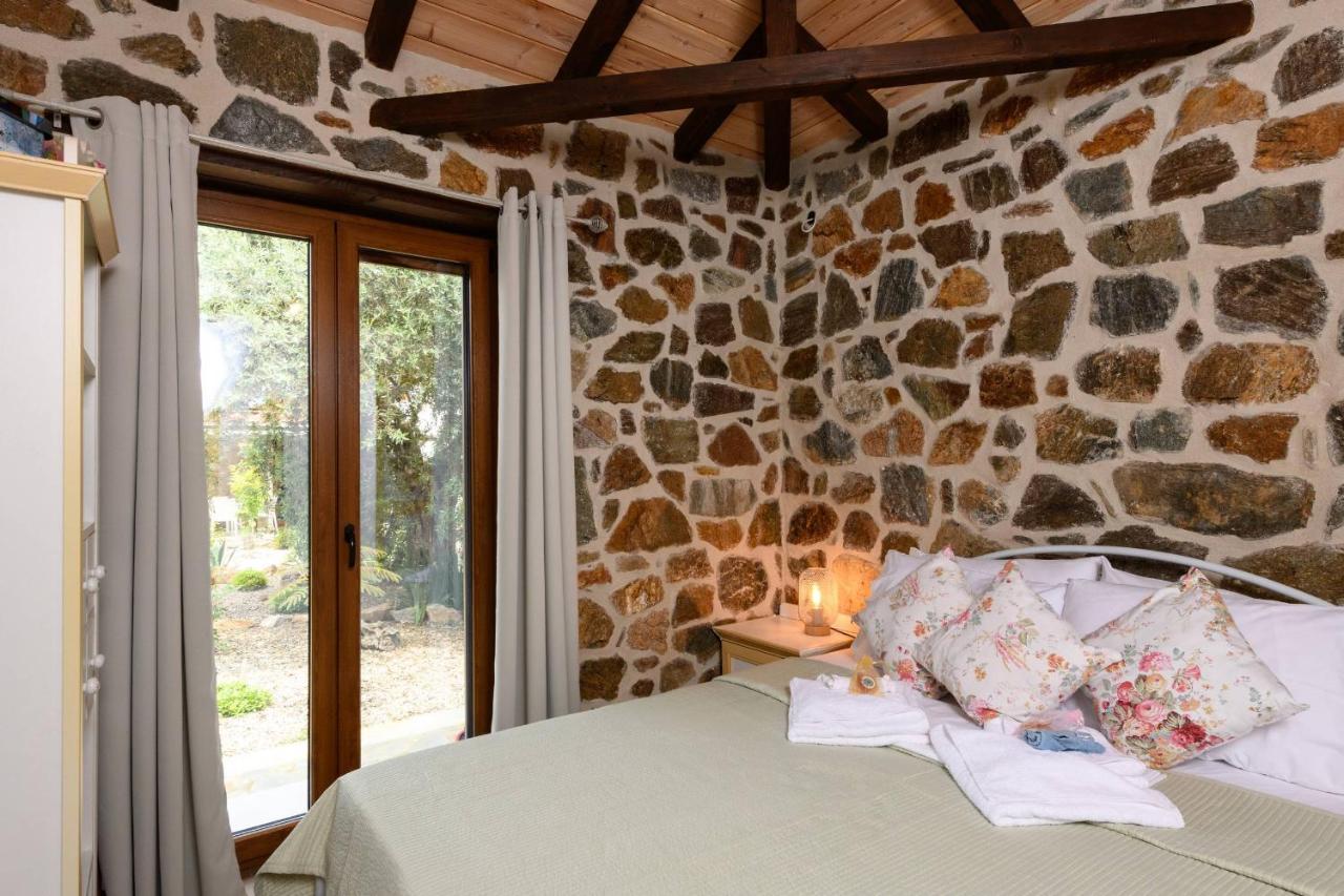 Eleni'S Stone House Βίλα Σκάλα Ποταμιάς Εξωτερικό φωτογραφία